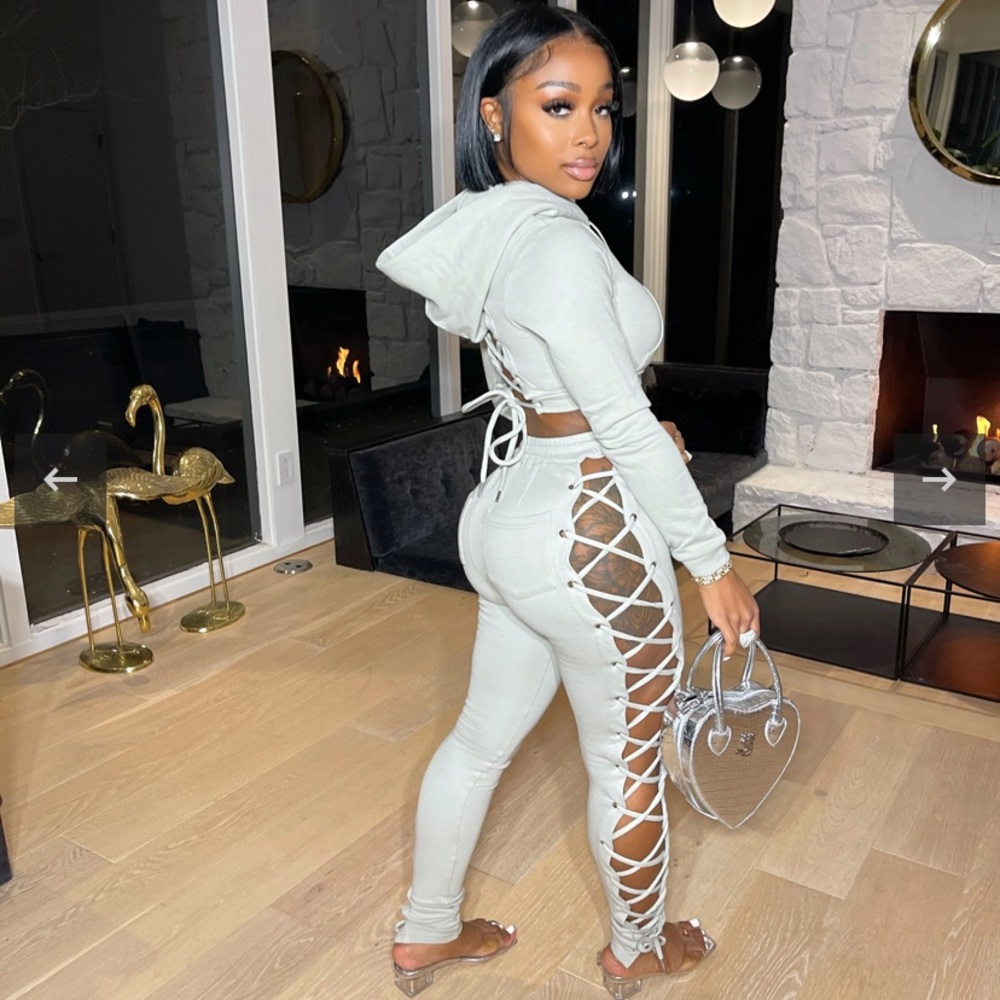 Shane Justin two piece set